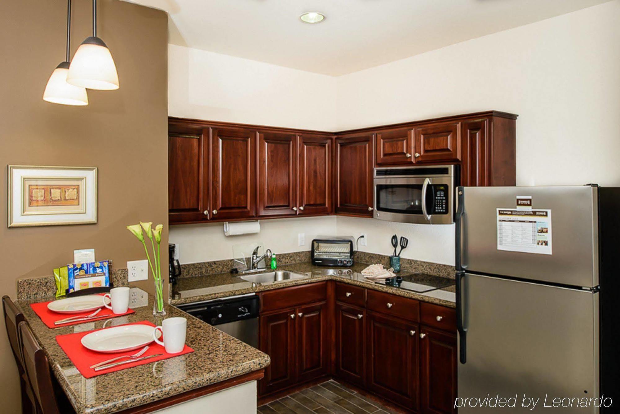 Staybridge Houston-nasa Clear By Ihg Hotel 3*