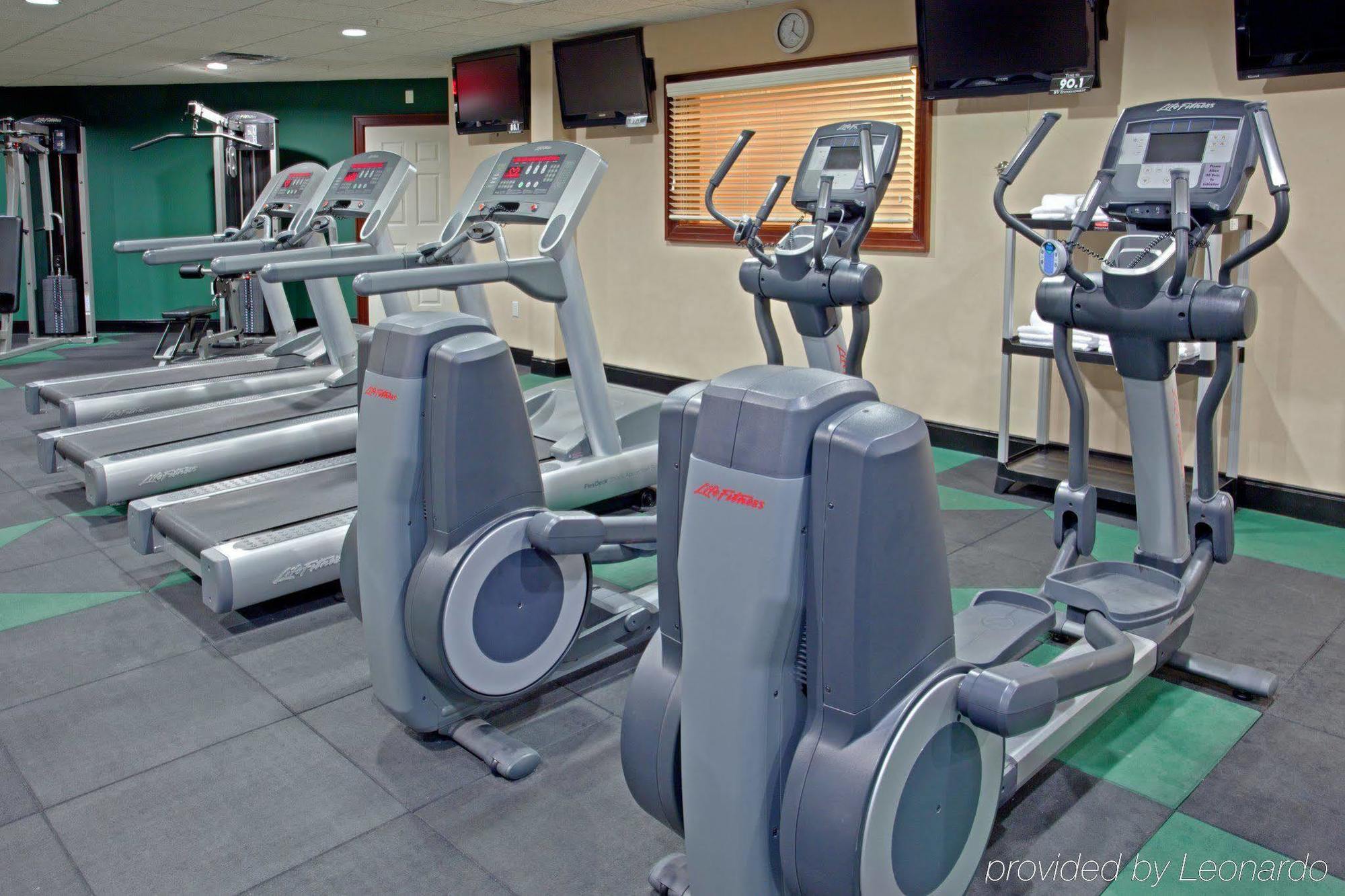 Staybridge Houston-nasa Clear By Ihg Webster